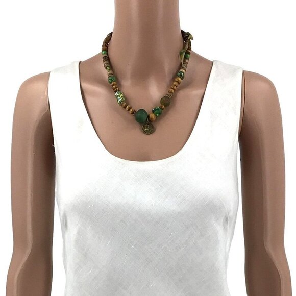 Coin Pendant Necklace Beaded Leather Neckline Glass Wood Beads Green Brown - Picture 2 of 2